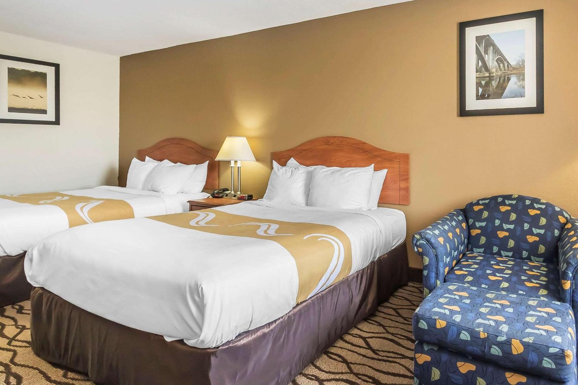 Quality Inn Charleston - Sikeston Kültér fotó