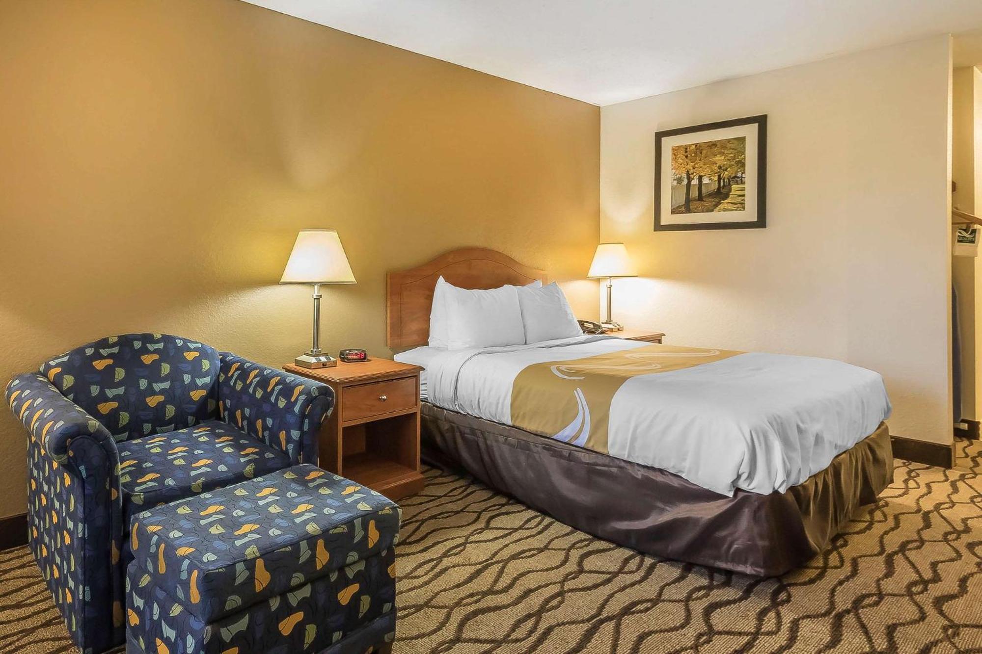 Quality Inn Charleston - Sikeston Kültér fotó