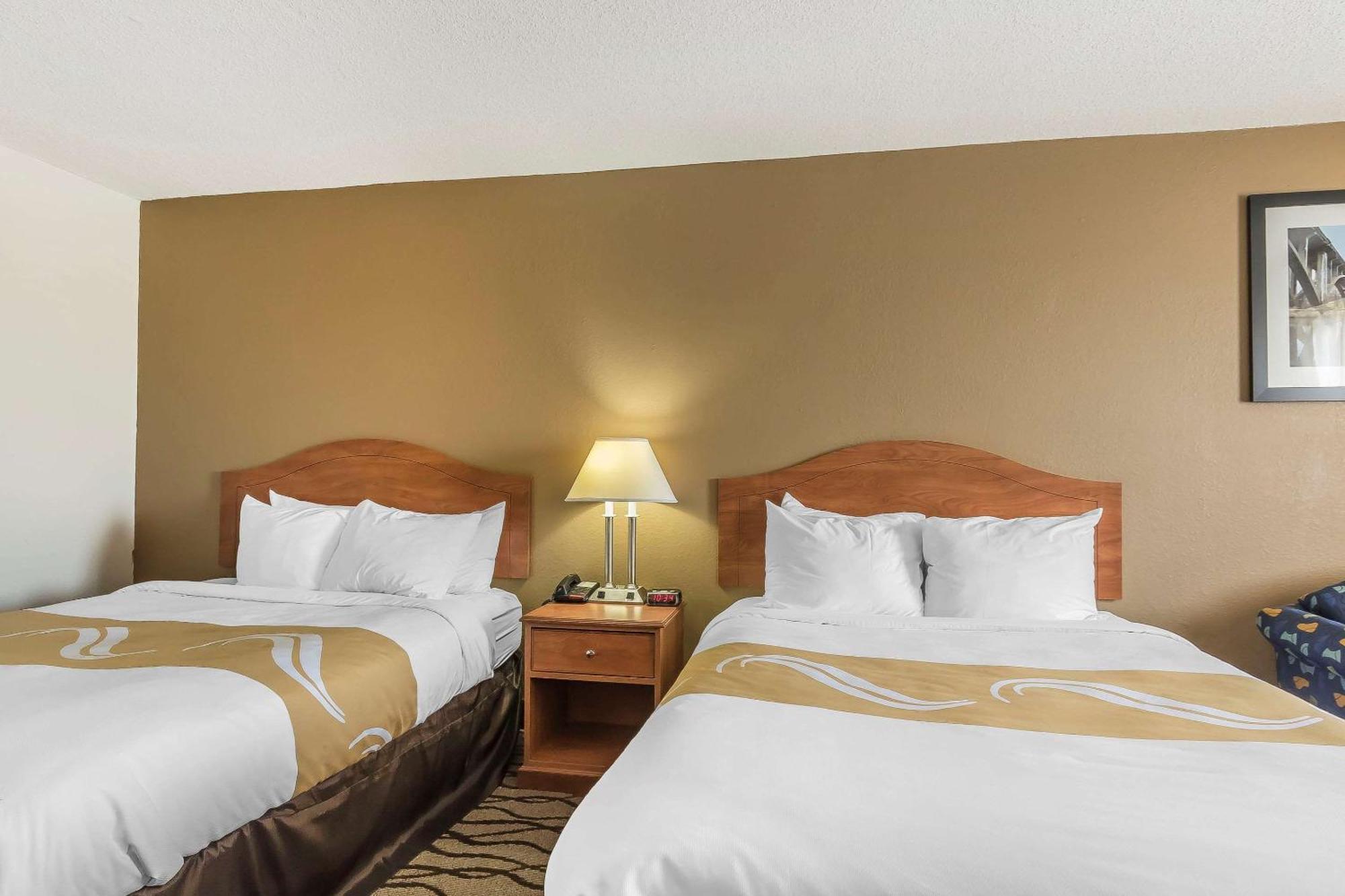 Quality Inn Charleston - Sikeston Kültér fotó