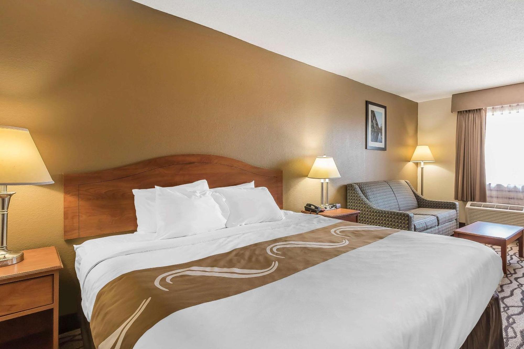 Quality Inn Charleston - Sikeston Kültér fotó