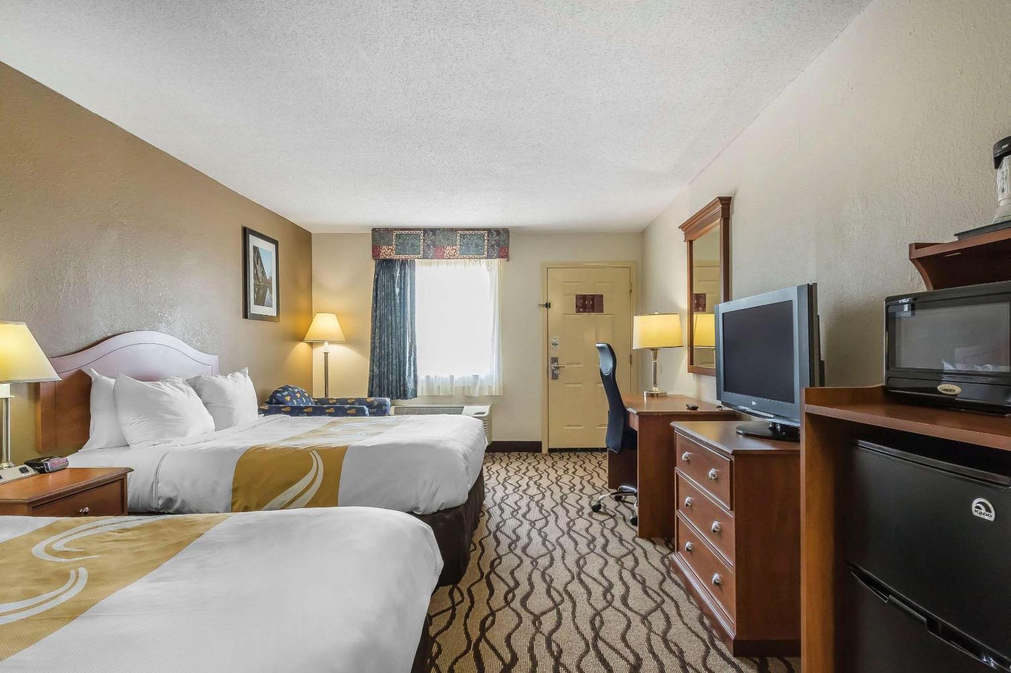 Quality Inn Charleston - Sikeston Kültér fotó