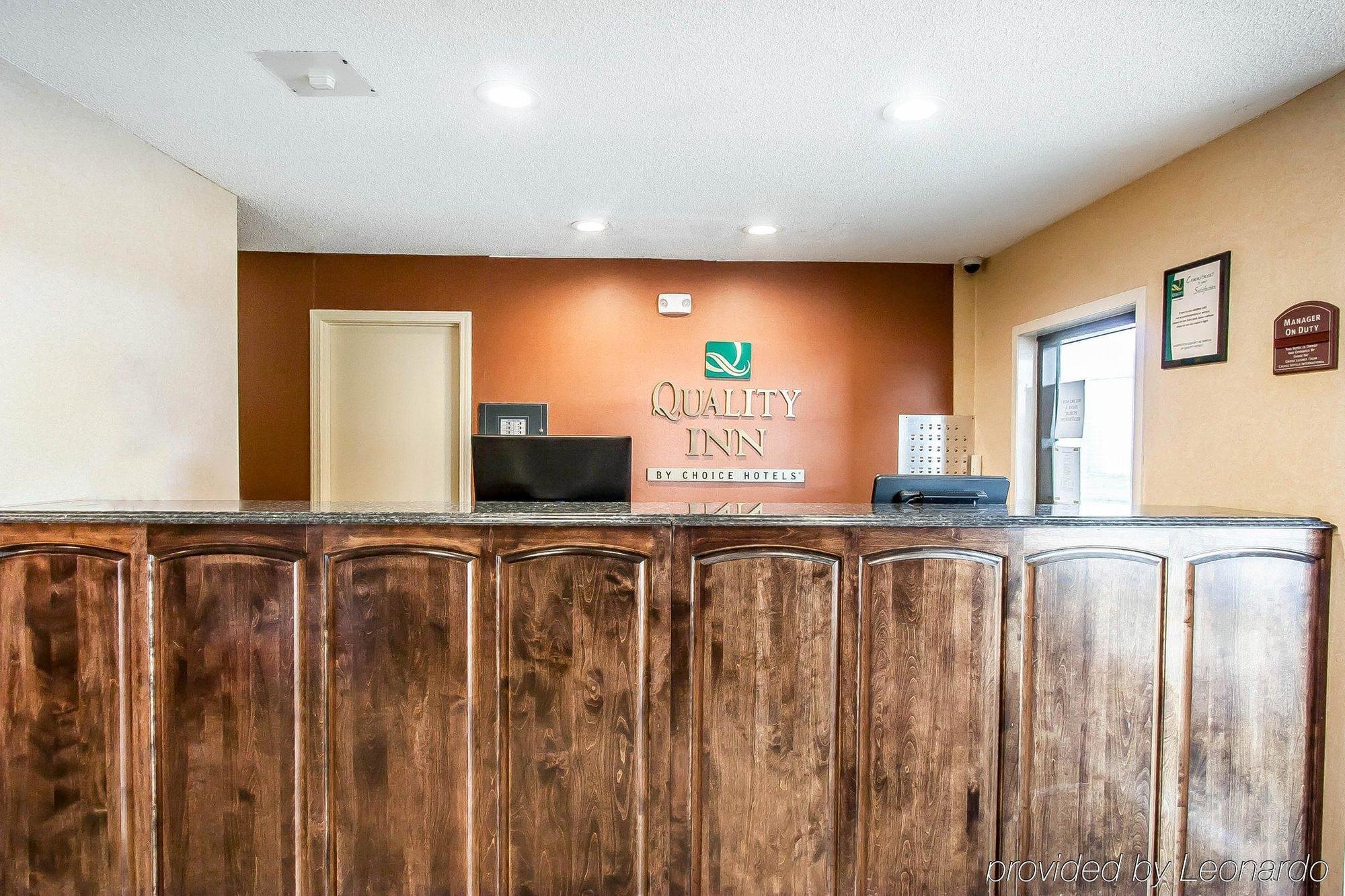 Quality Inn Charleston - Sikeston Kültér fotó