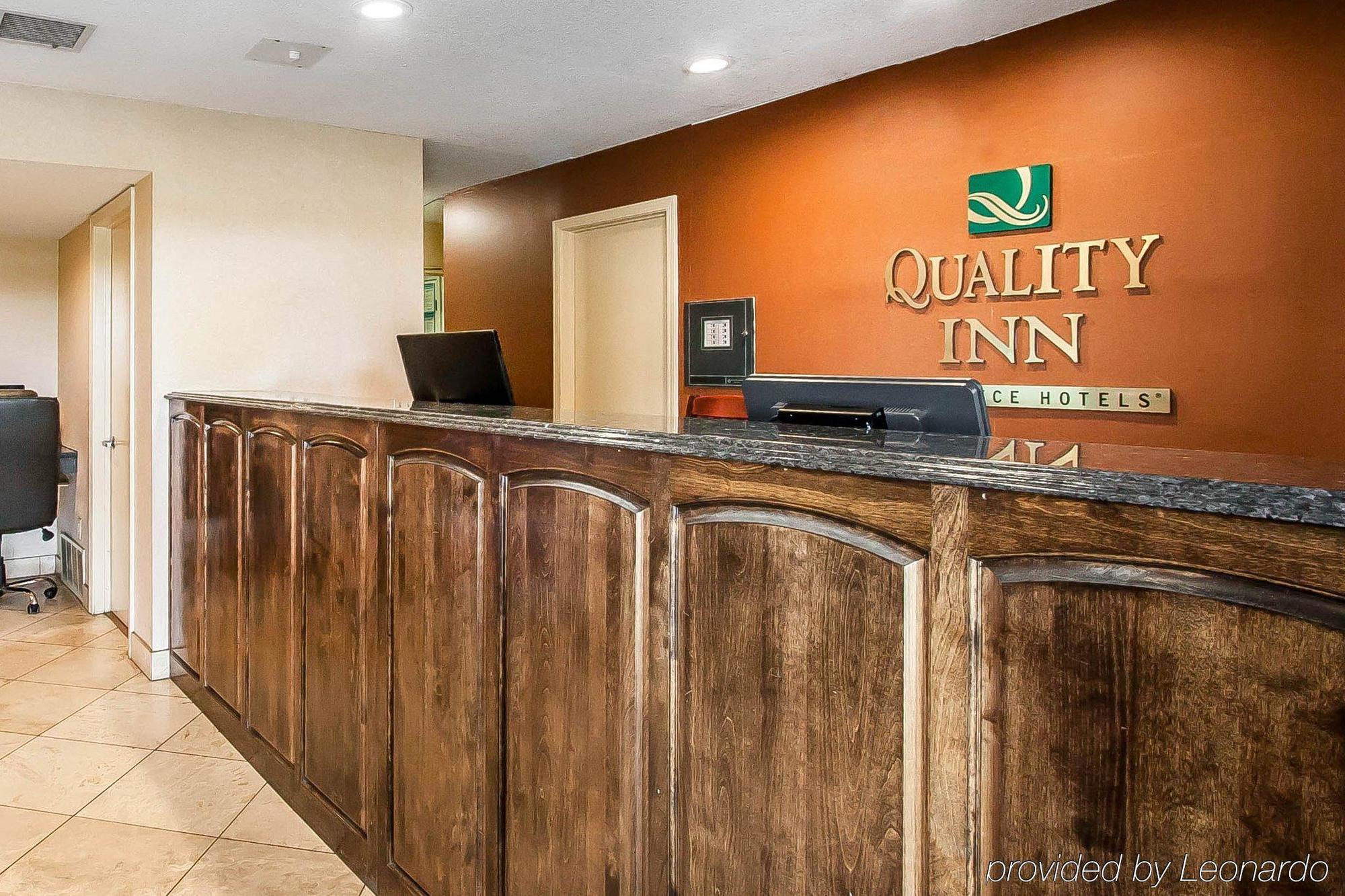 Quality Inn Charleston - Sikeston Kültér fotó