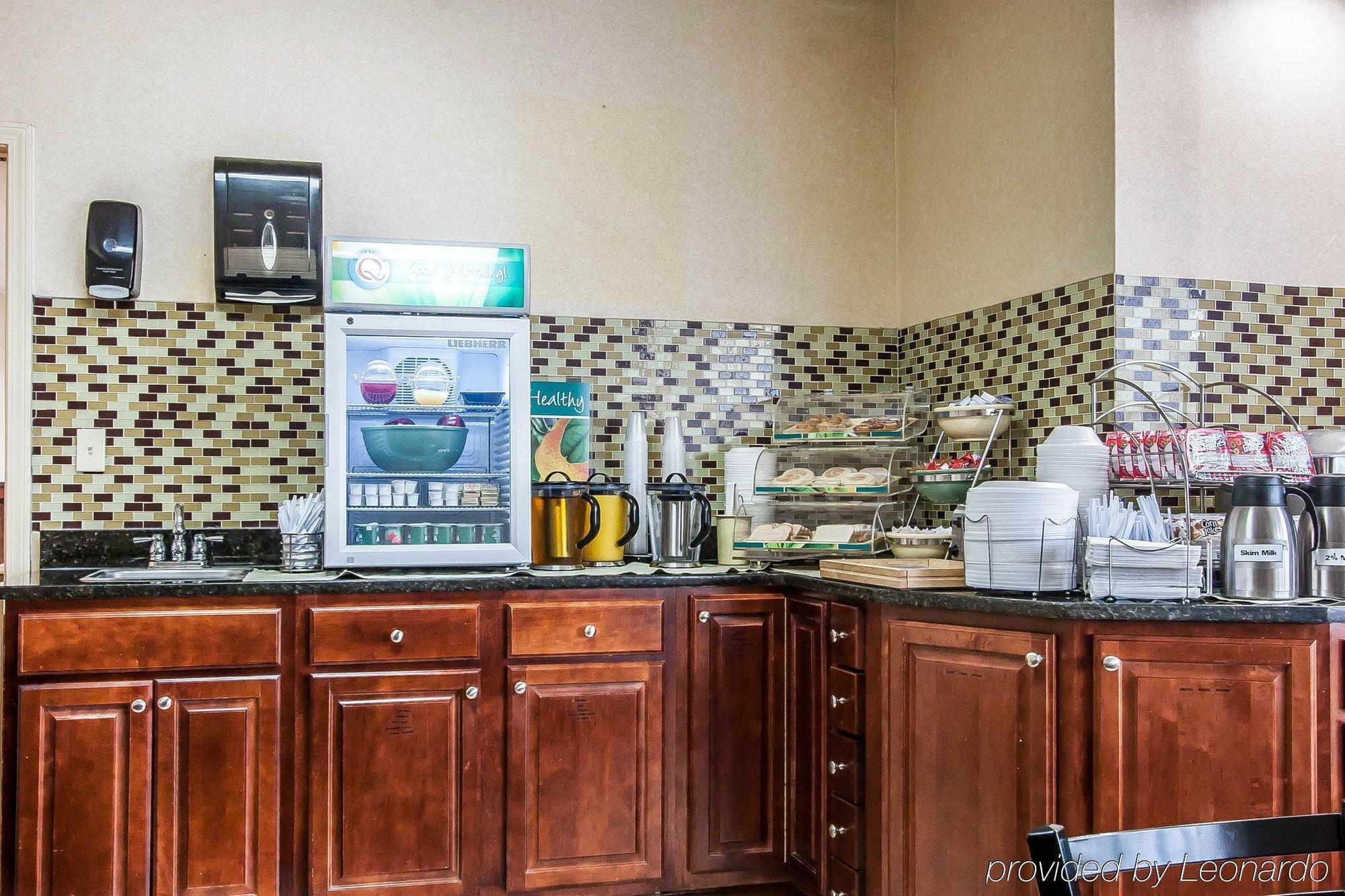 Quality Inn Charleston - Sikeston Kültér fotó